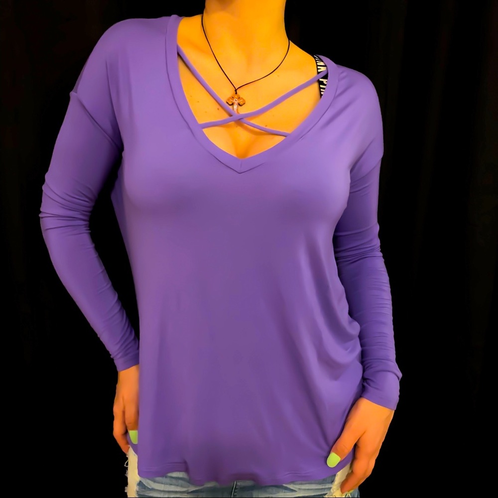 NWOT Victoria’s Secret PINK Long-Sleeve Shirt